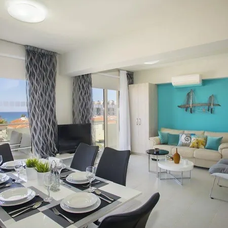 Willa Imagine Renting Your Own Beachfront 12 *